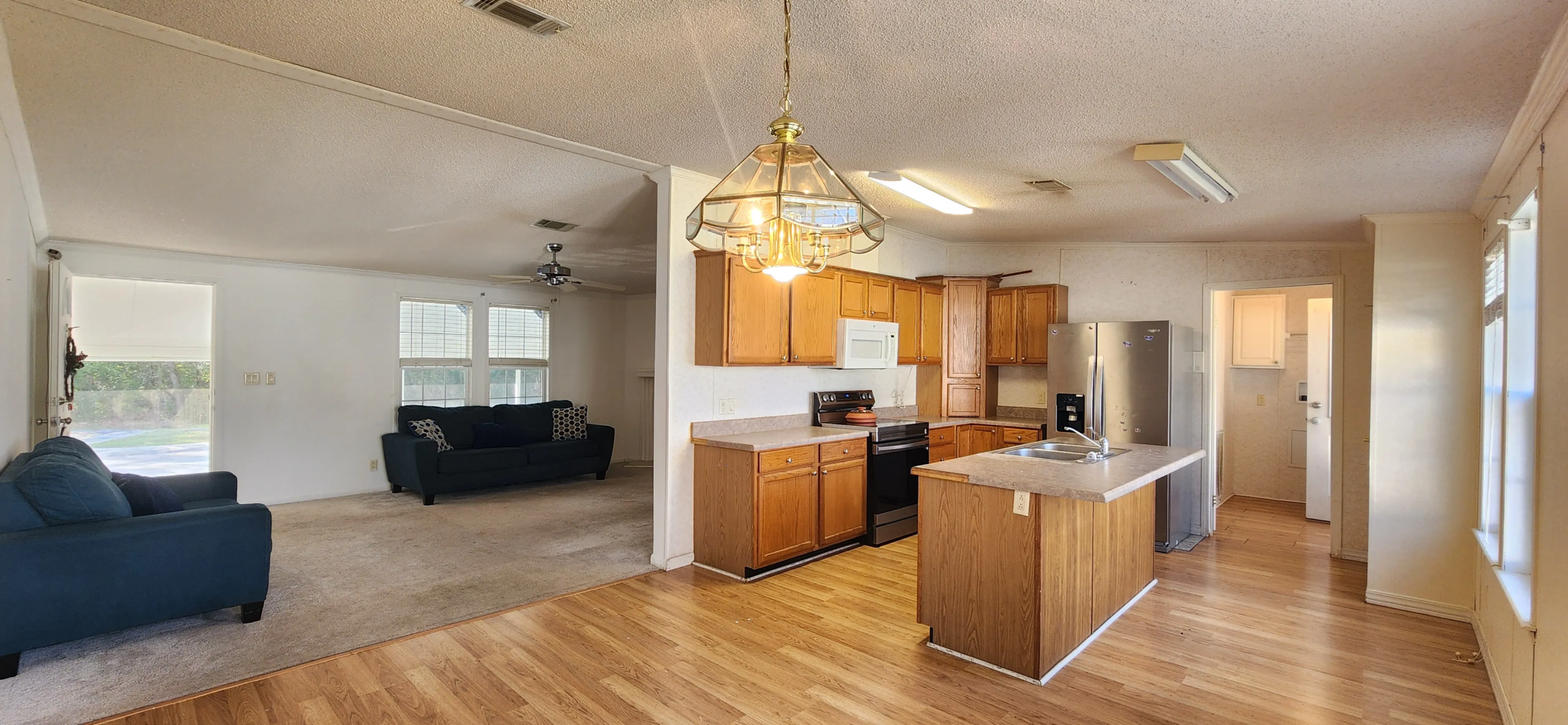 20260106_145654 Large, Private-Light Filled Corner Lot Home