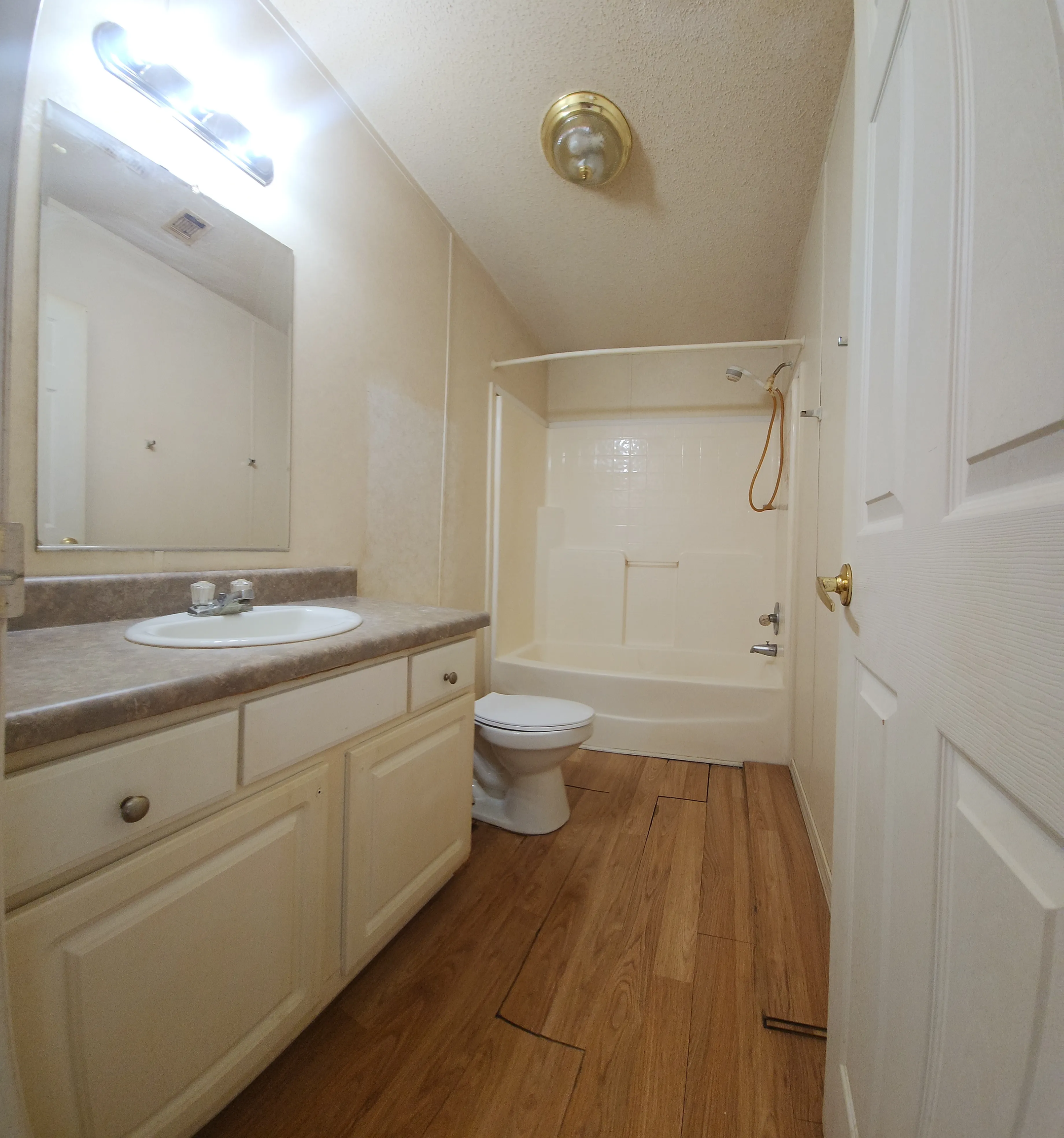 20260715_175109 Large, Private-Light Filled Corner Lot Home
