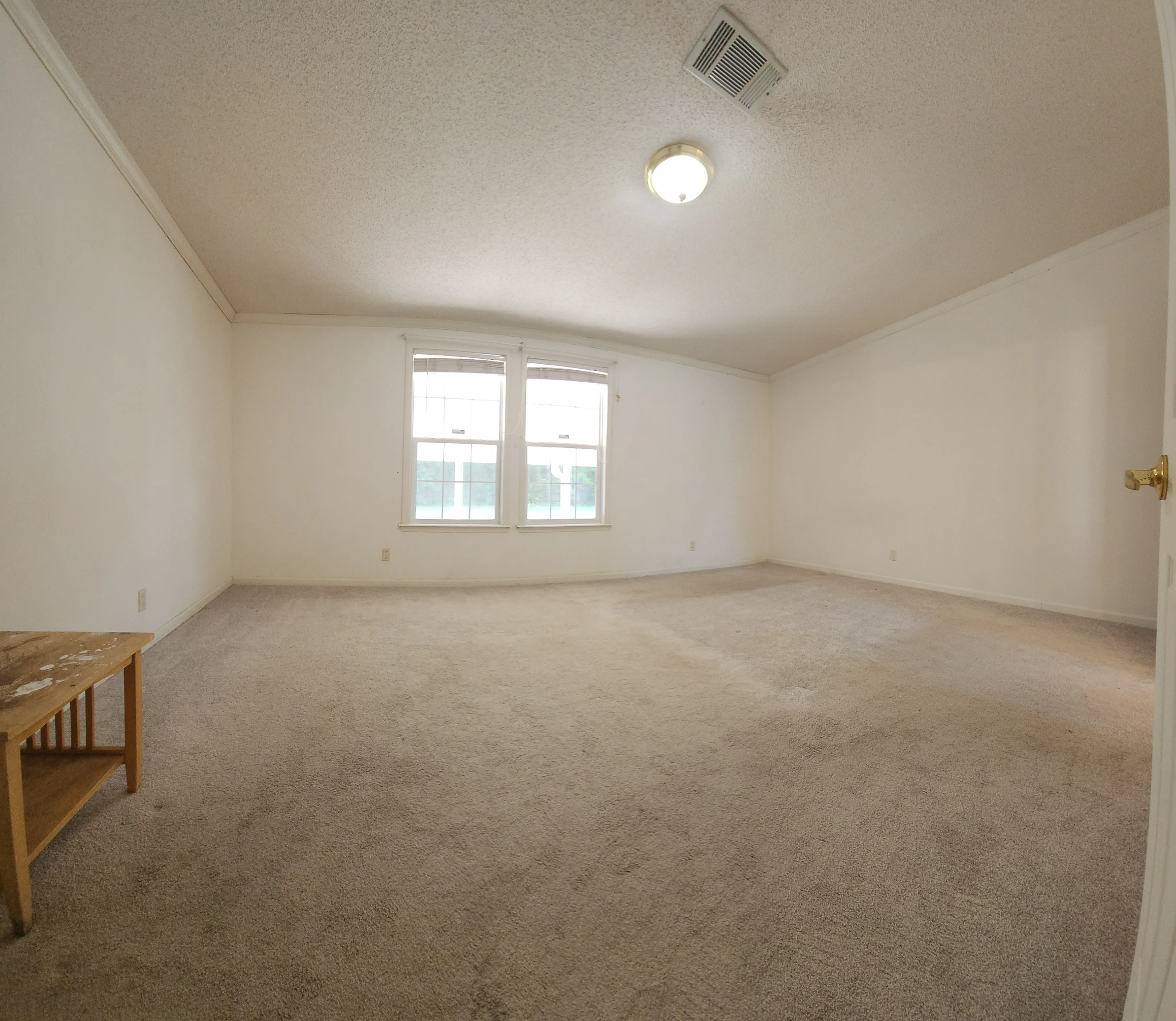 20260715_180103 Large, Private-Light Filled Corner Lot Home
