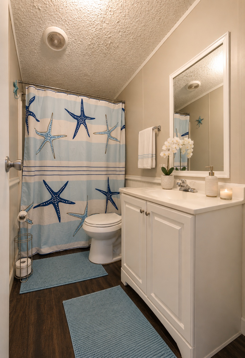 OA1063 HALL BATH Spacious Home with Character & Room to Make It Your Own