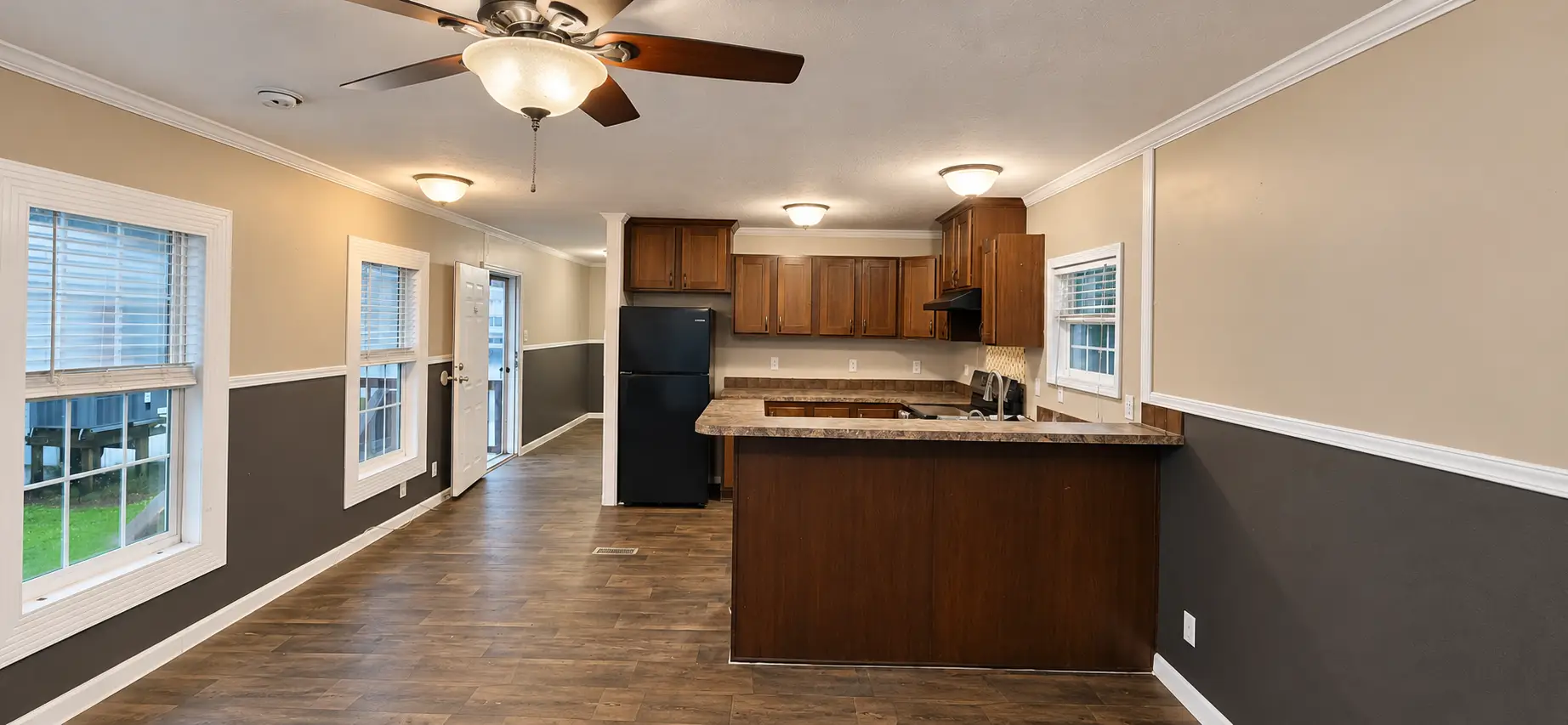 Bright Open-Plan Kitchen and Living Space Starter Home. Downsizing Dream. Affordable Living. Your Move.